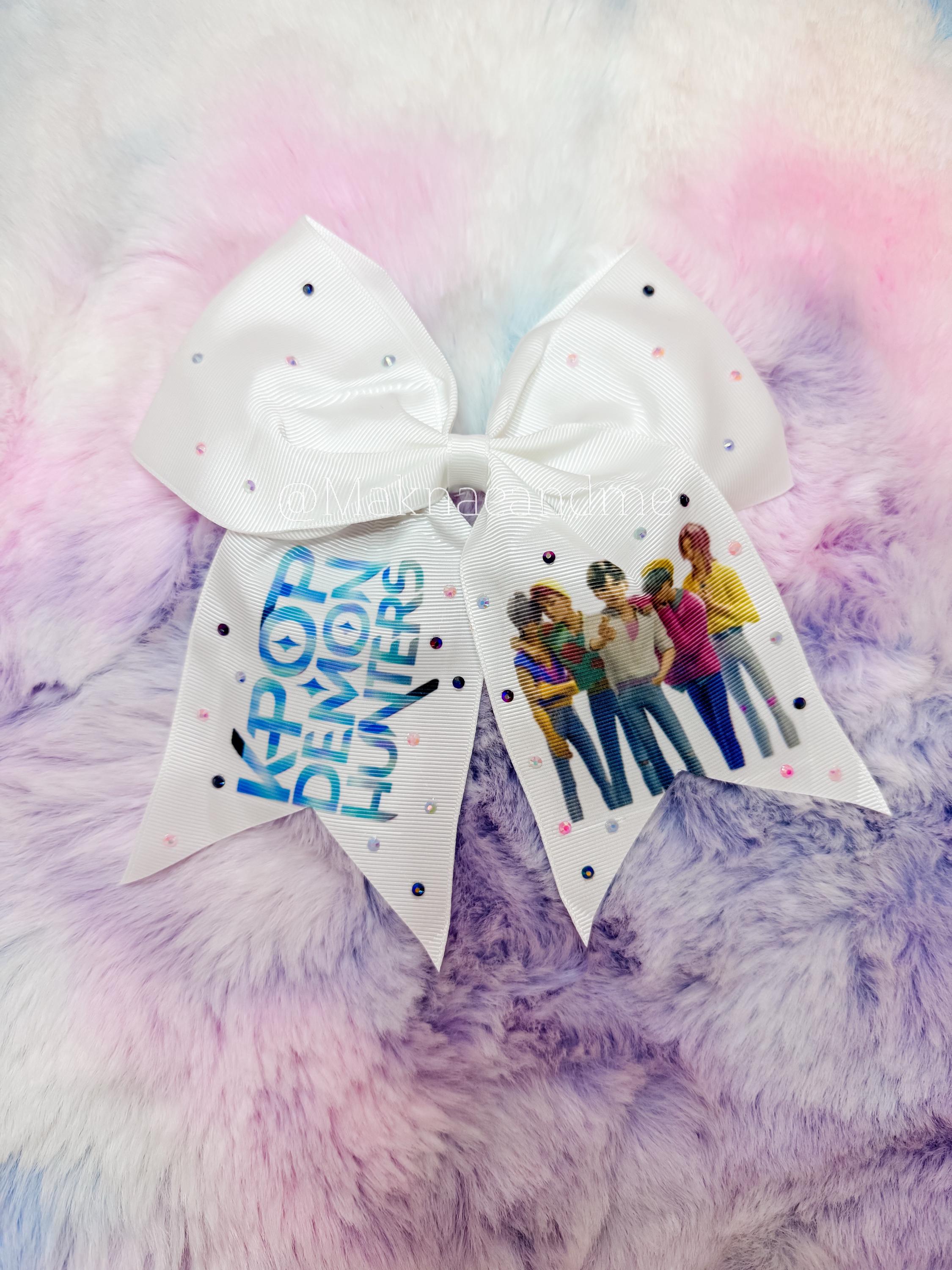 Handmade K-Pop Rhinestone Hair Bow, Character Sparkle Accessory, Fan Gift