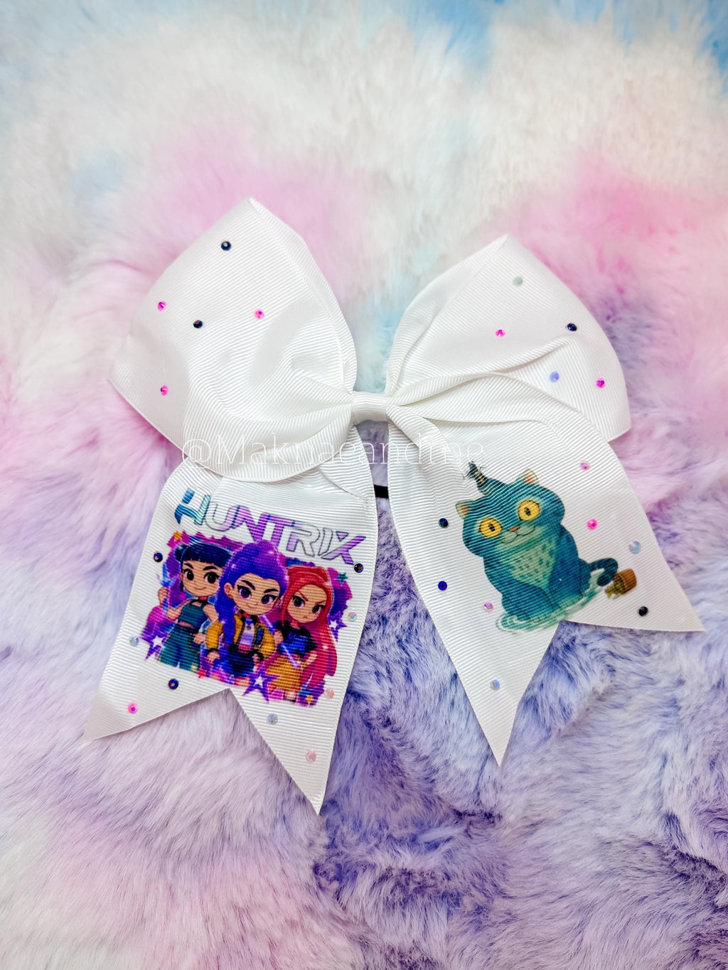 Handmade K-Pop Rhinestone Hair Bow, Character Sparkle Accessory, Fan Gift